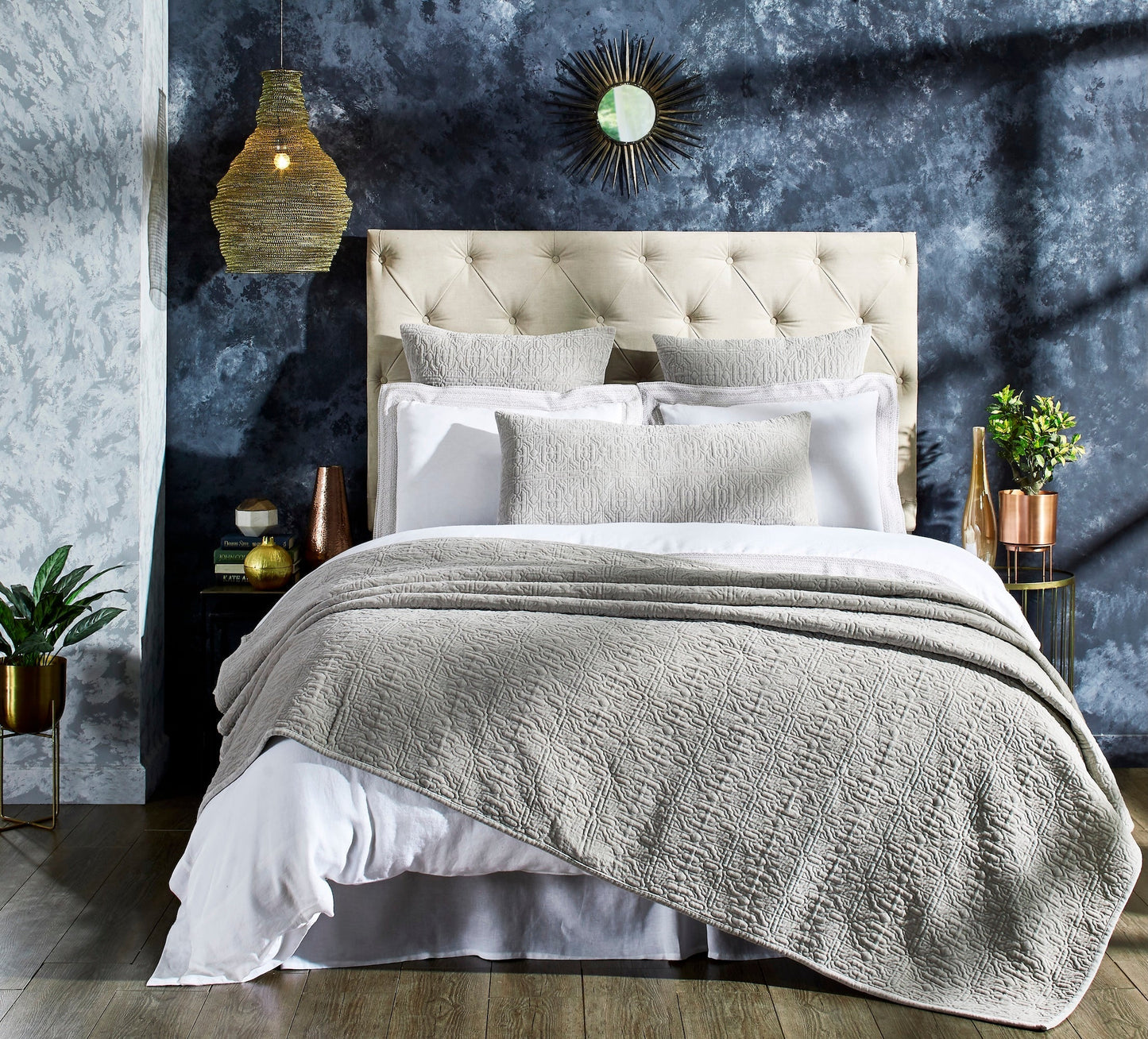 Duke Geometric Cotton Velvet Quilt