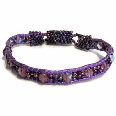 Cuero Bracelet with Magnetic Closure - Guatemala