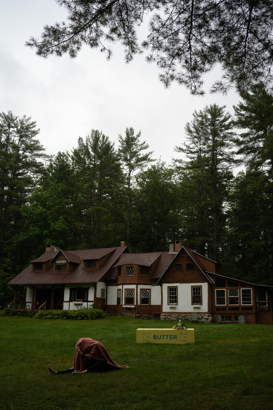 Lightweight Herringbone Throws