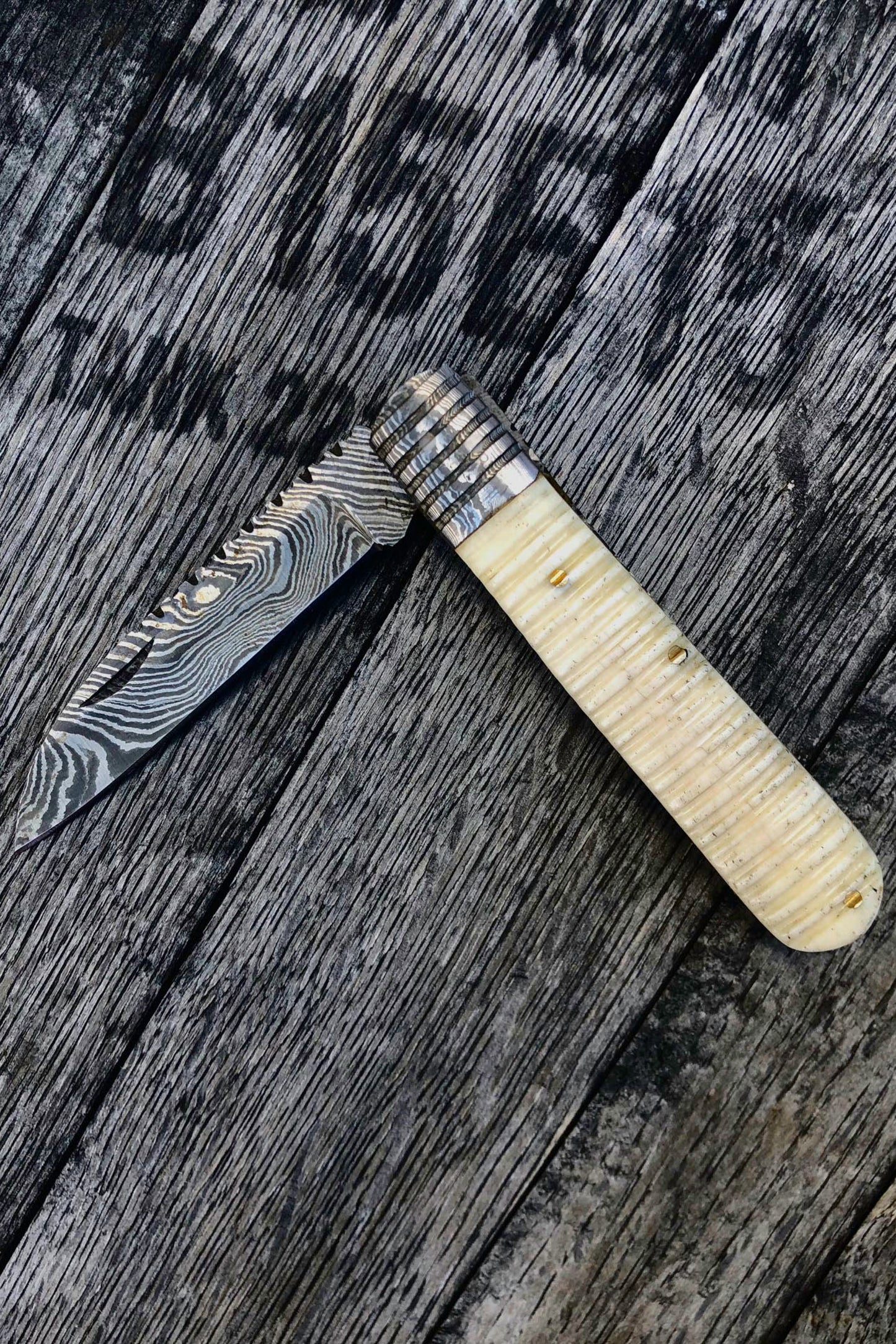 Evangeline's Vintage Pocket Knives