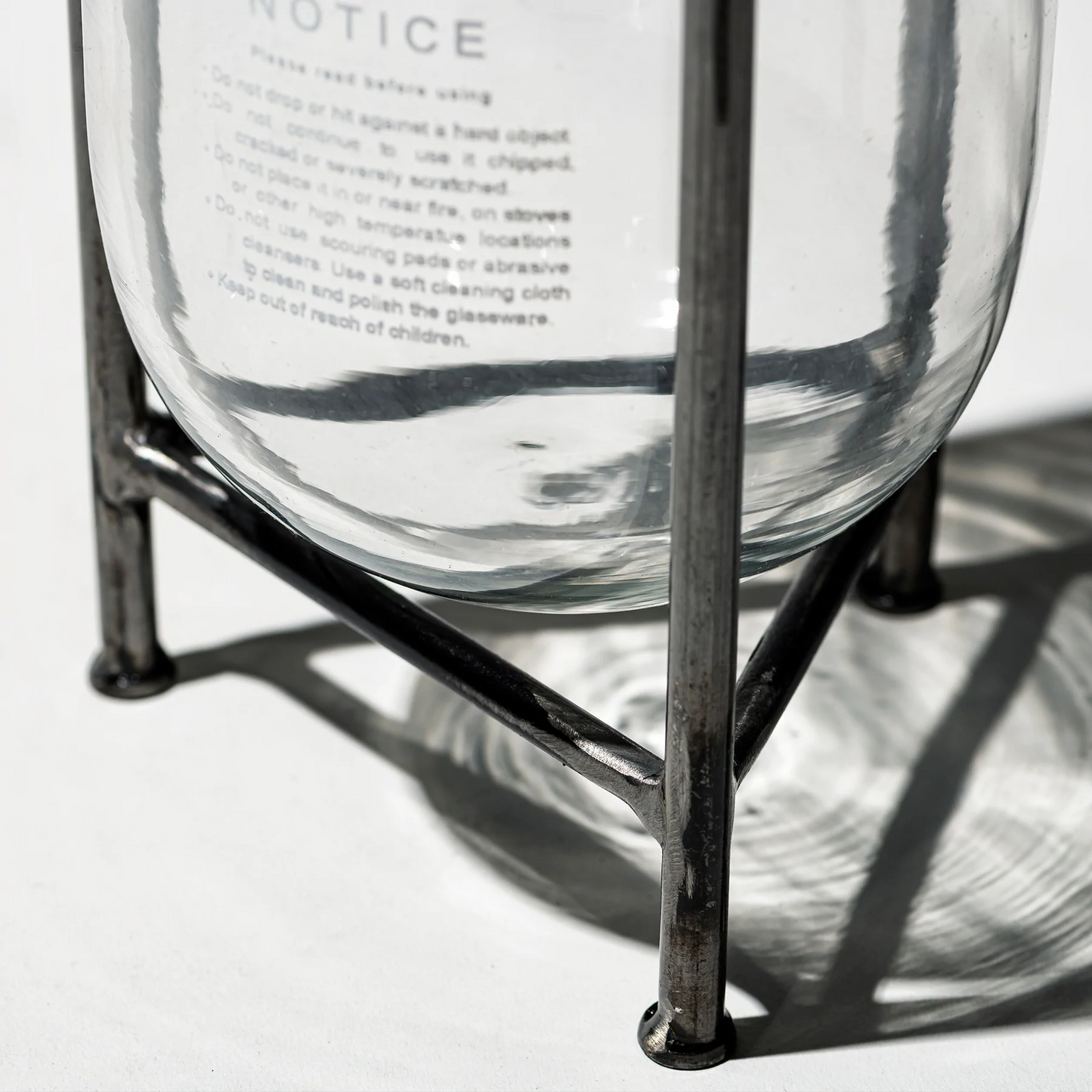GLASS TUBE WITH STAND