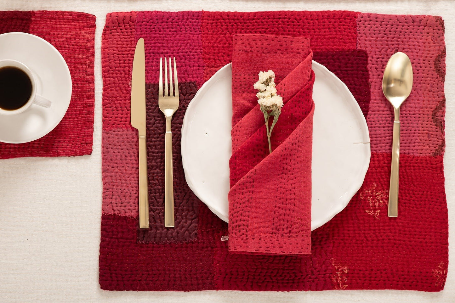 S/2 Landscape Fray Patch Vintage Kantha Placemat - Red