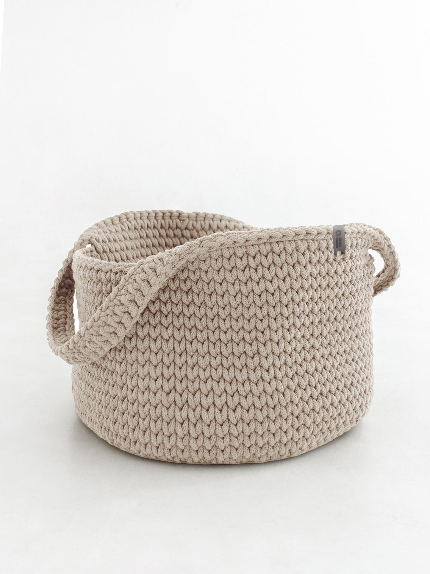 Basket Round with Handles