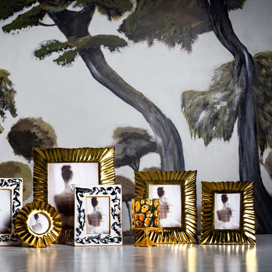 Incanto Frames Gold