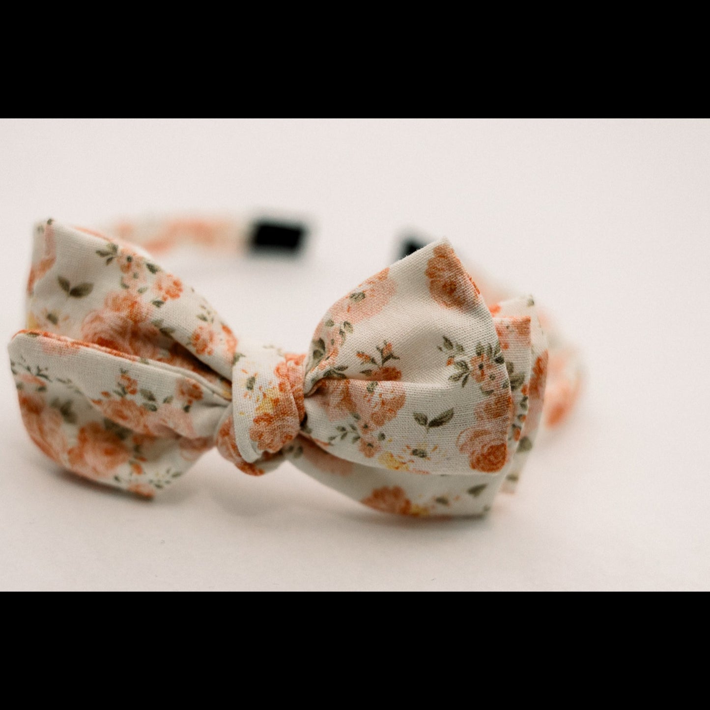 Three Little Bows Headband- Floraisons de corail - Osadia Concept Store