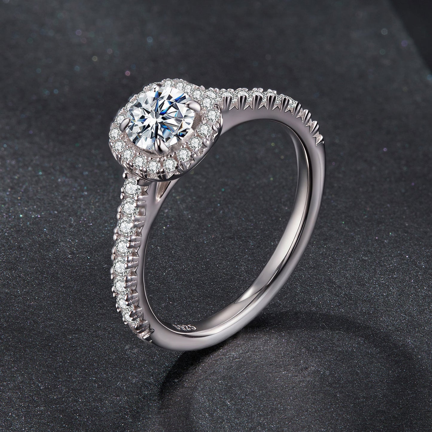925 Sterling Silver Moissanite 0.5 Carat Ring for Women - Size 6