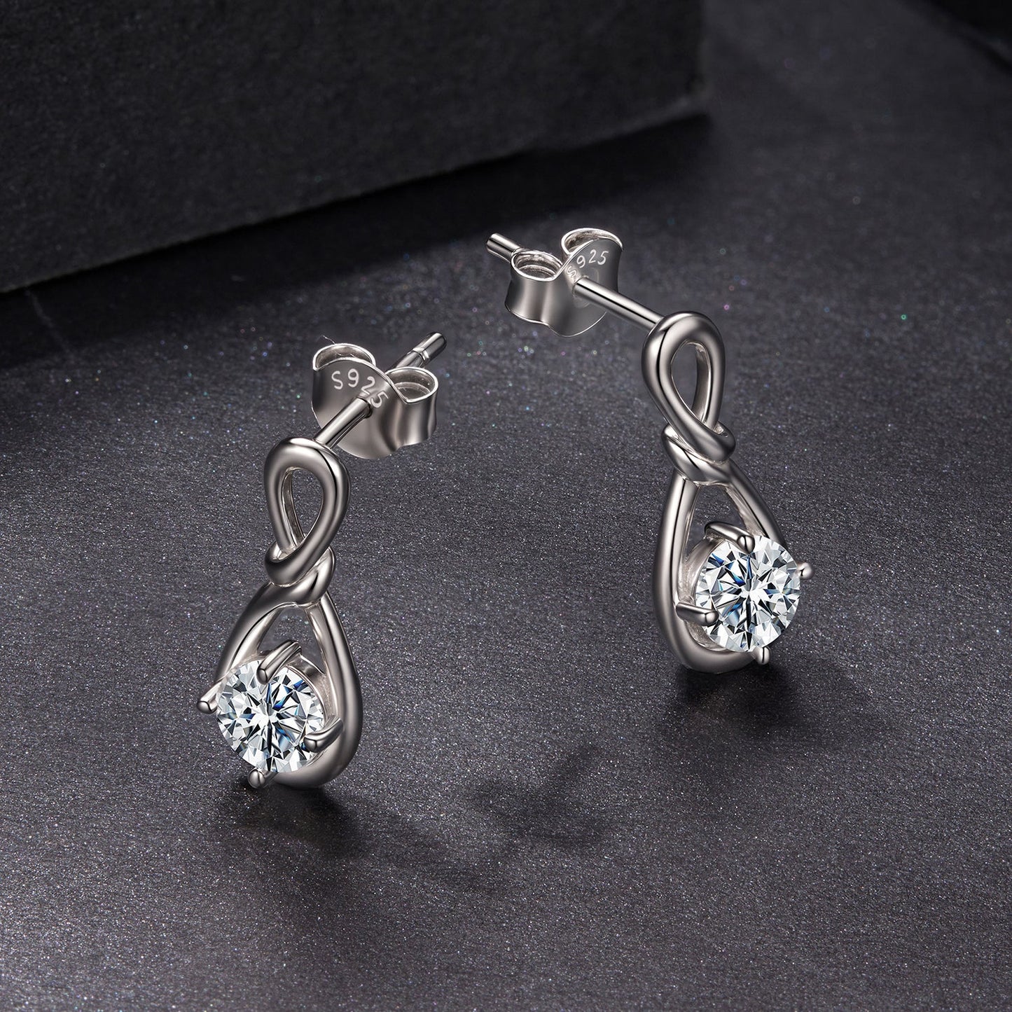 925 Sterling Silver 0.5 Carat Moissanite Earrings for Women