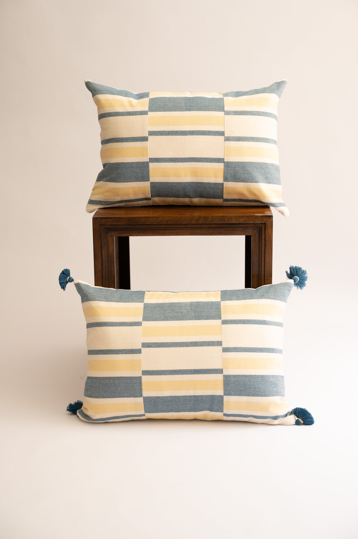 Jodha Handloom Pillow Cover 14"x20"