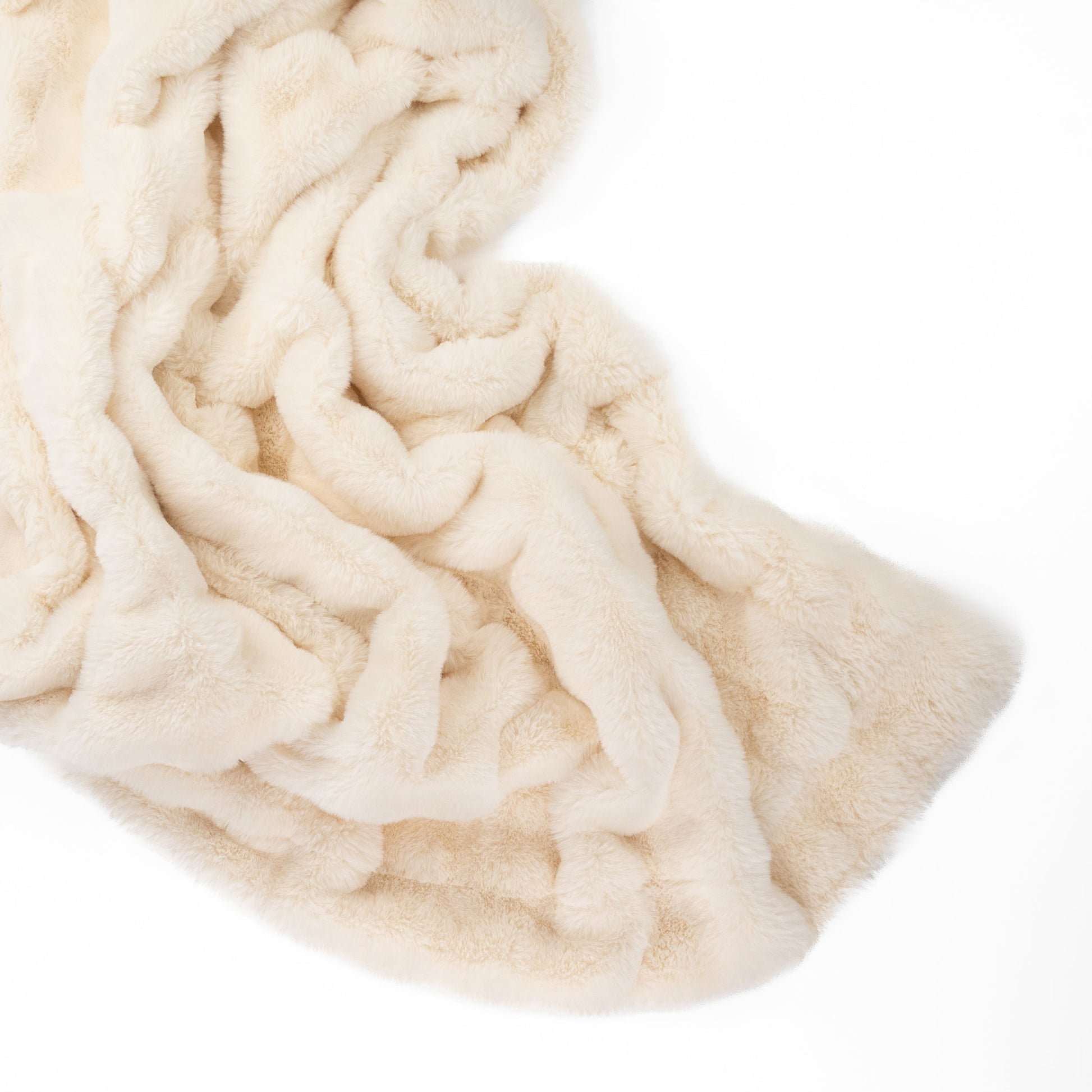 Southampton Home Cloud Throw ~ Champagne Mist ~ - Osadia Concept Store