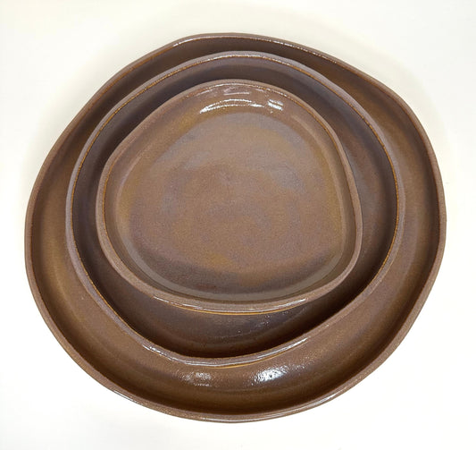 FRECKLE PLATES SET. Large, medium & small.