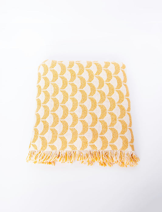 Yellow Scallop Jacquard Woven Throw