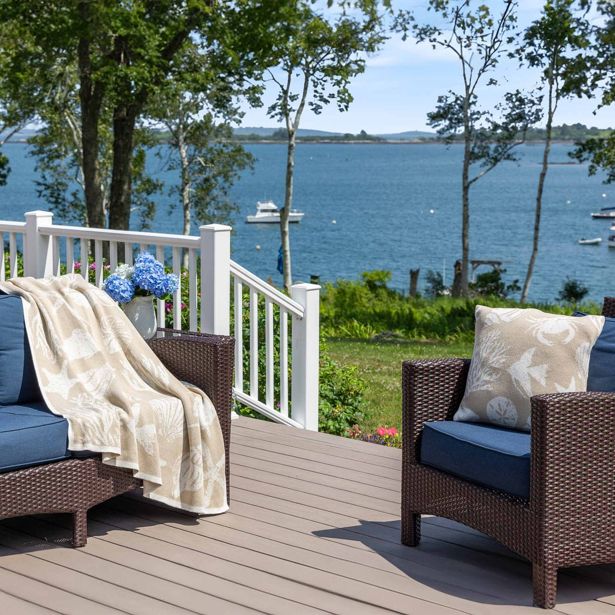 Sea Life - Cotton Sustainable Knit Throw Blanket | Coastal
