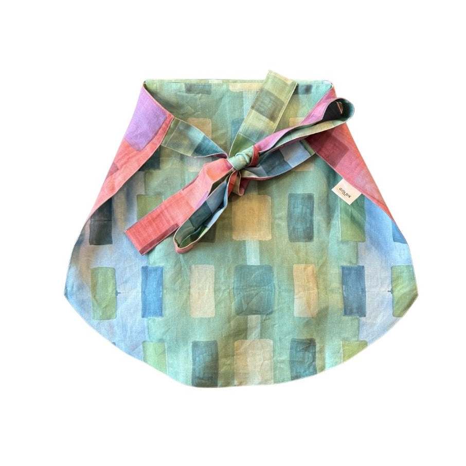 The Gemma Apron in Tapestry