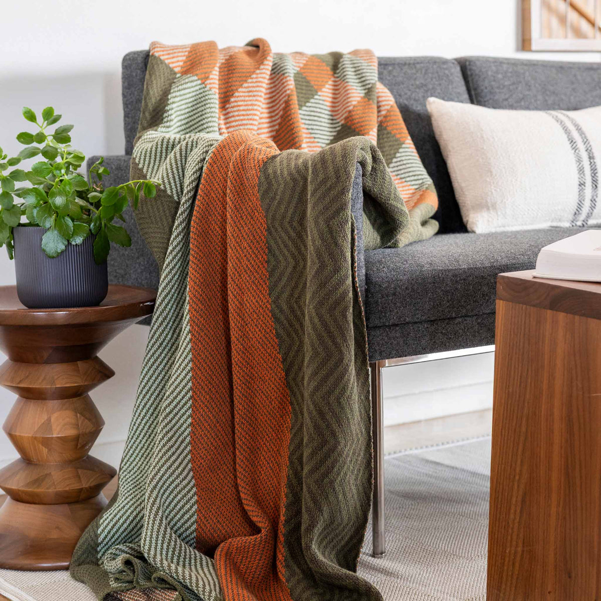 Patchwork Herringbone - Cotton Sustainable Knit Plaid Solid Throw Blanket