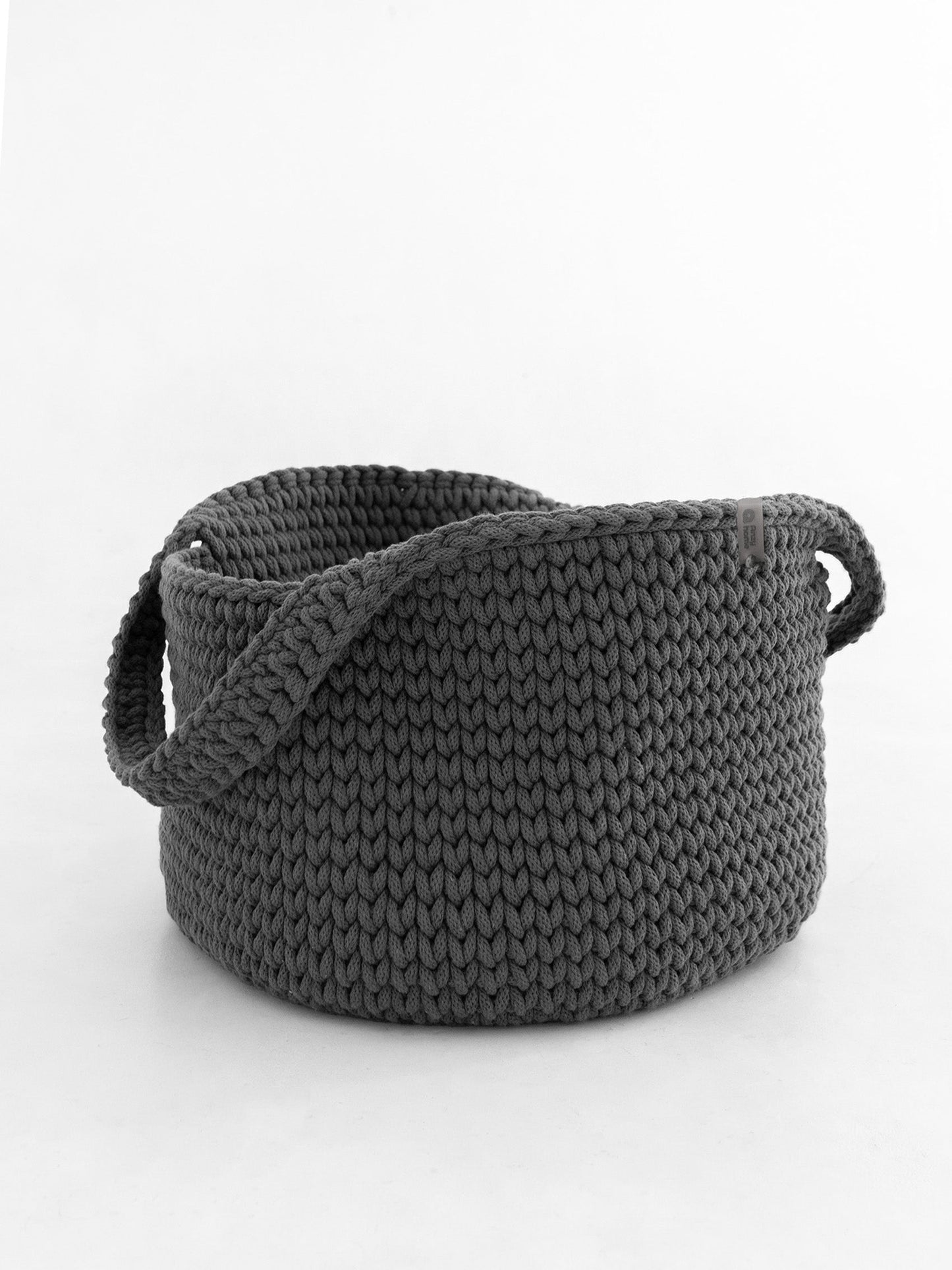 Basket Round with Handles