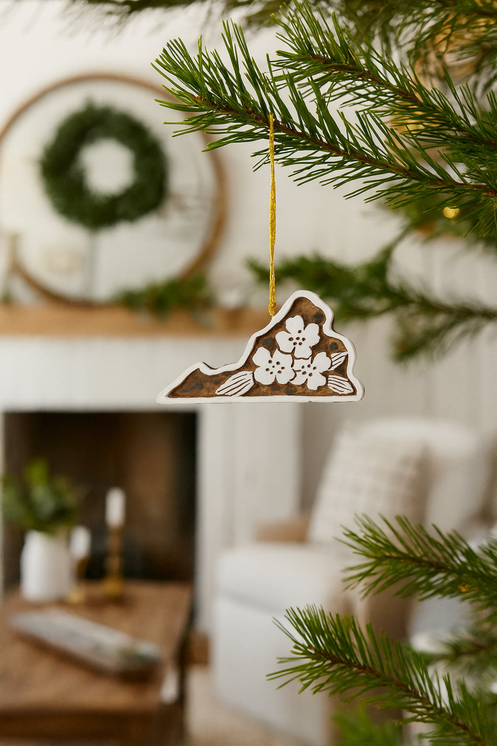 Virginia State Dogwood Ornament - Hand Carved State Flower