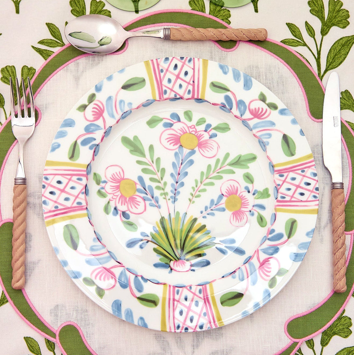 Poppy green linen placemat (set of 4)