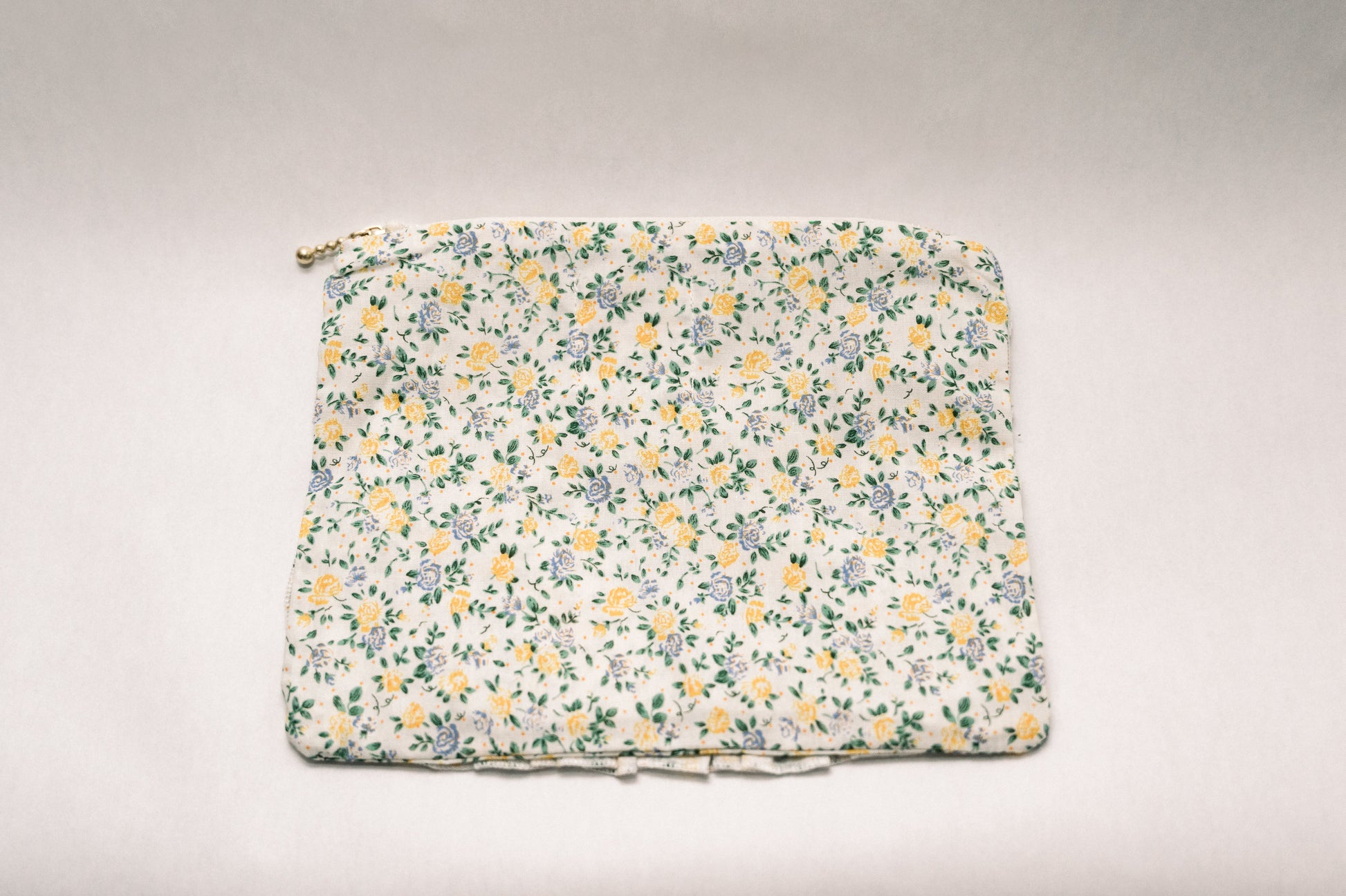 Vintage-Inspired Floral Pouch- Honeysuckle Blooms - Osadia Concept Store
