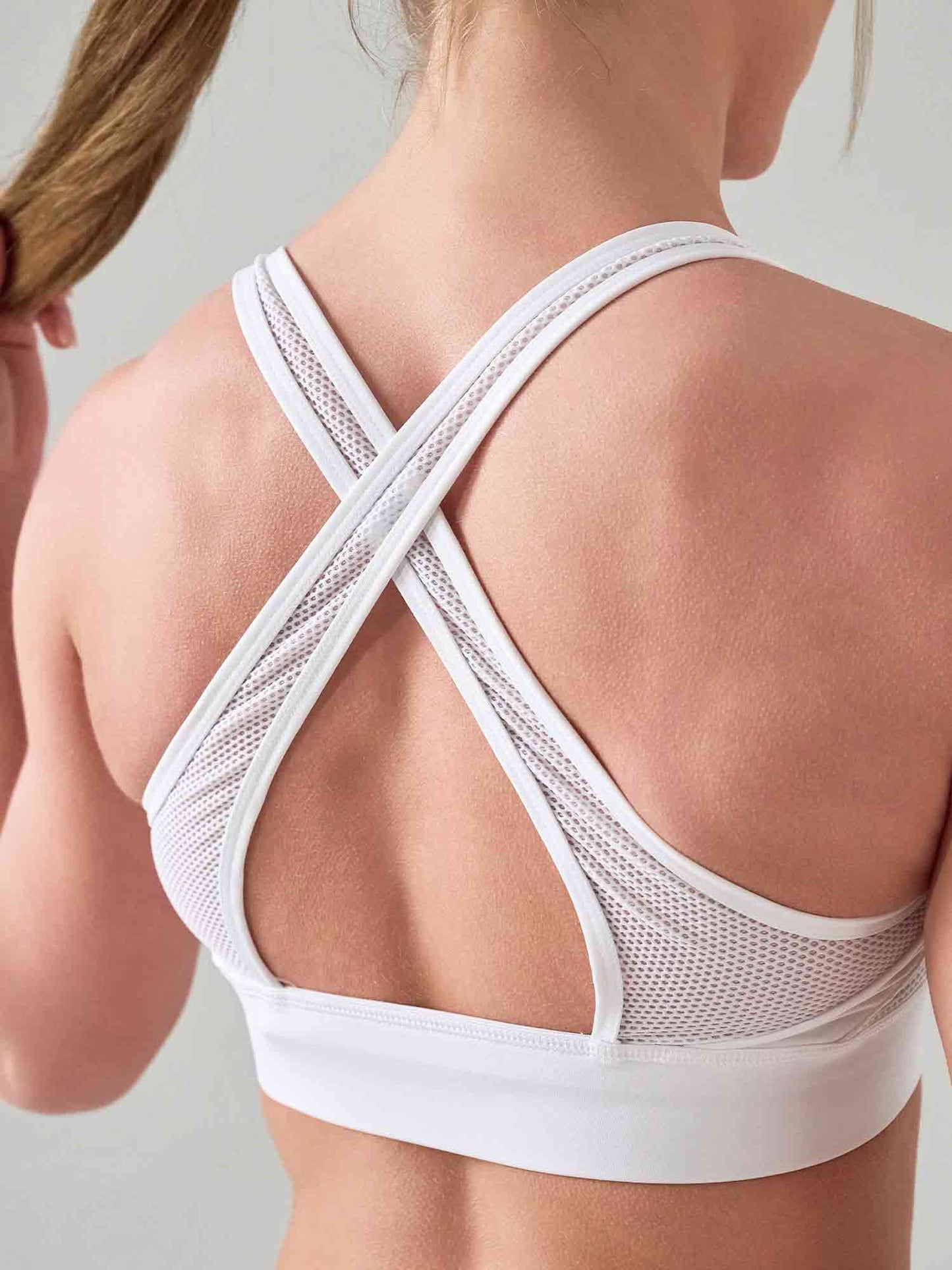 ELLE High-Impact Compression Sports Bra