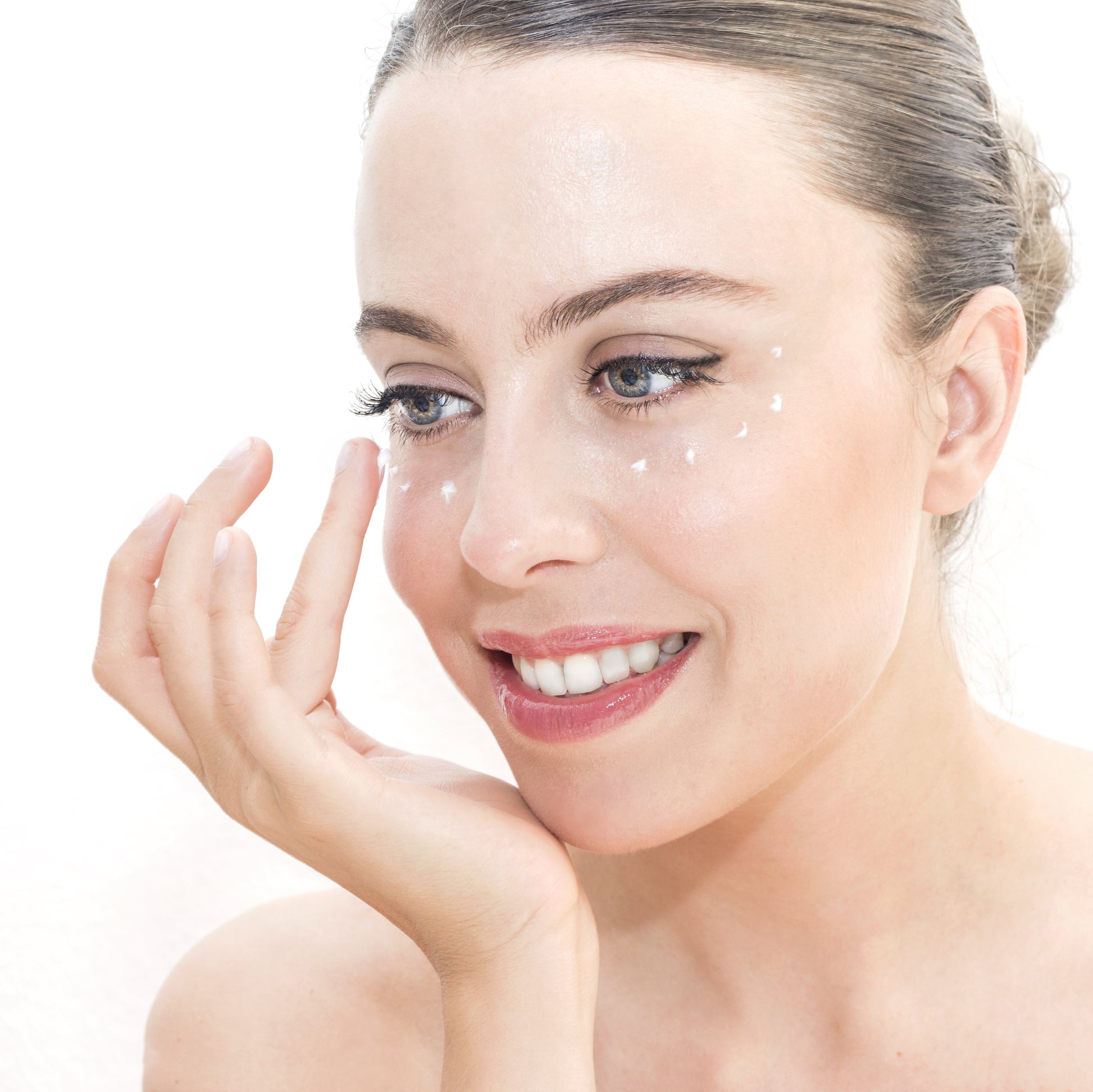 Cranberry Peptide Eye Cream - Osadia Concept Store