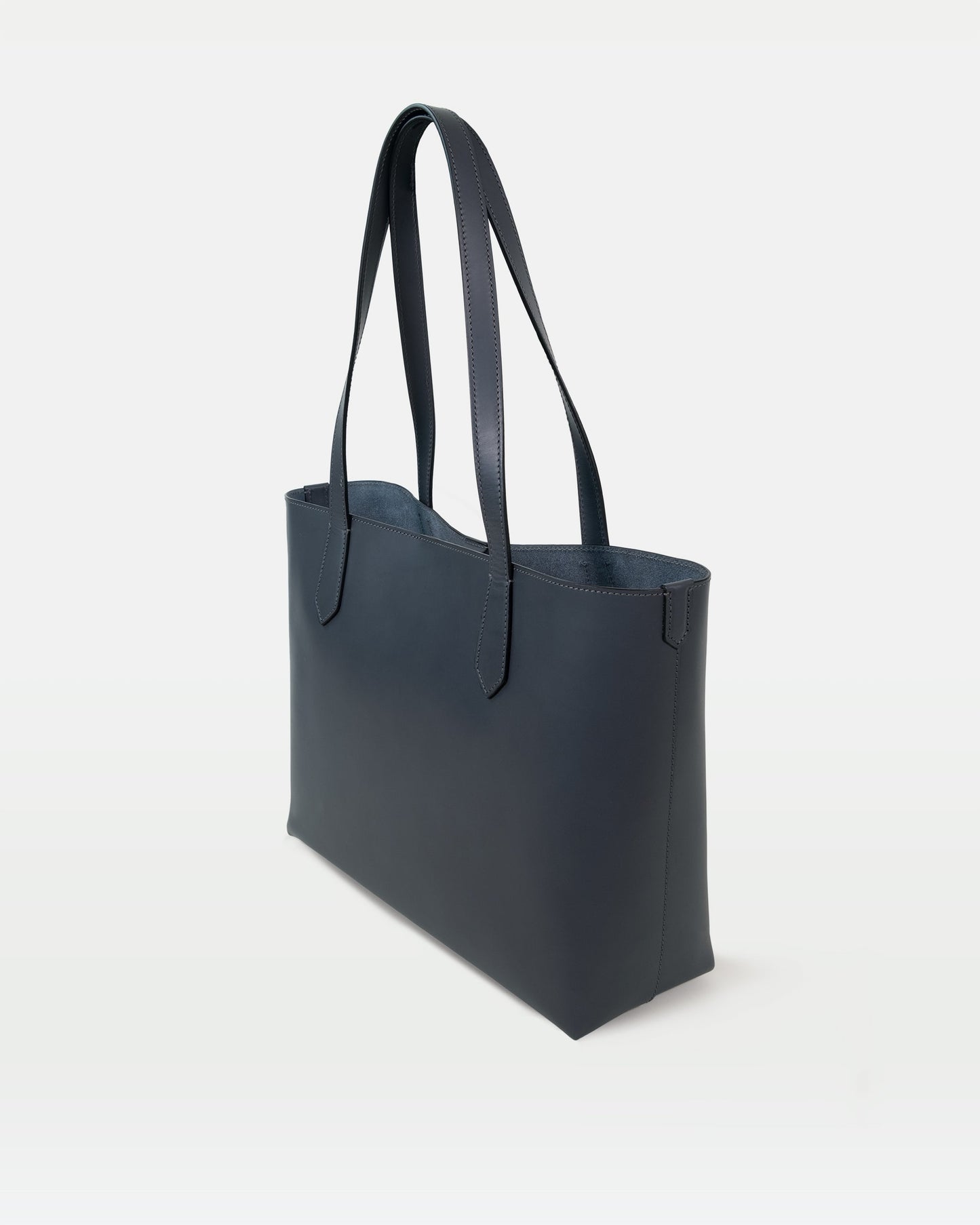 Elba medium size structured tote in vegetable-tanned leather