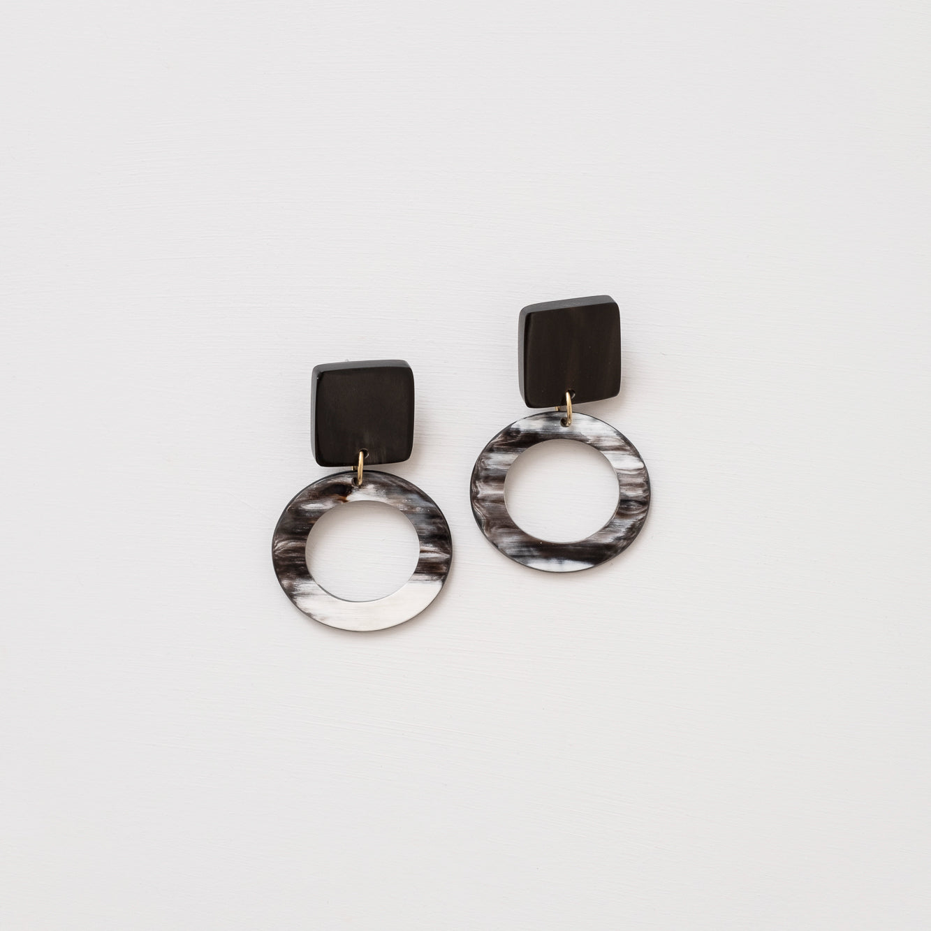 Cornerstone Earrings - Osadia Concept Store