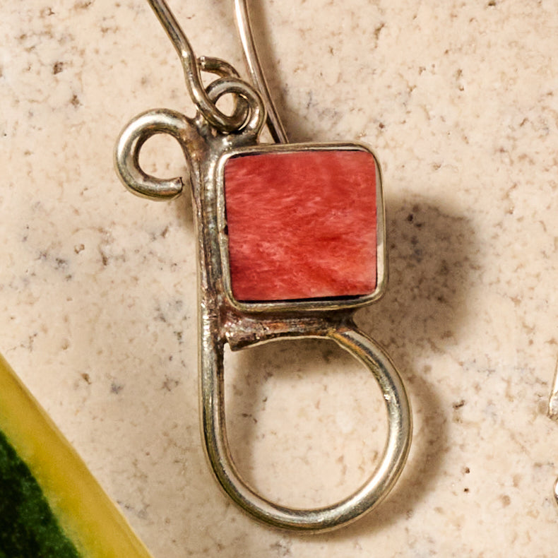 Chala Spondylus Shell Dangle Earrings