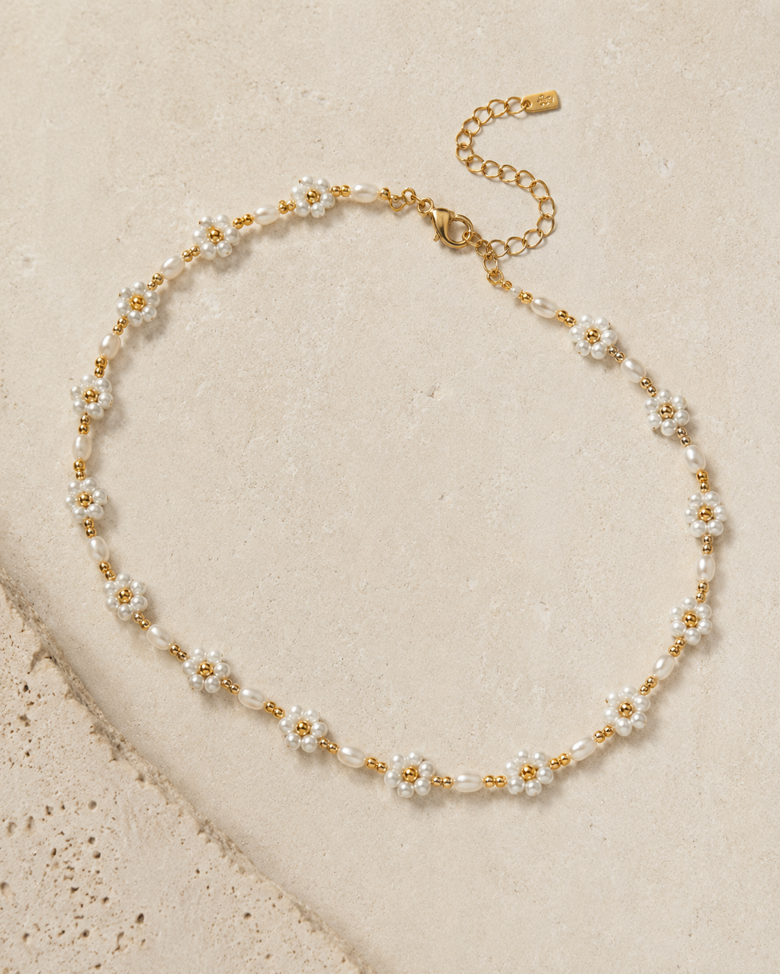 Freshwater Pearl and Flower Beaded Necklace