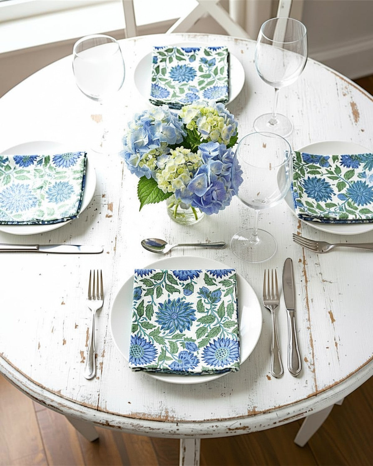 Cotton Napkins Blue and Green Floral Napkin Set of 4 Cloth Napkins for Dining Table, Brunch or Farmhouse Decor 17x17