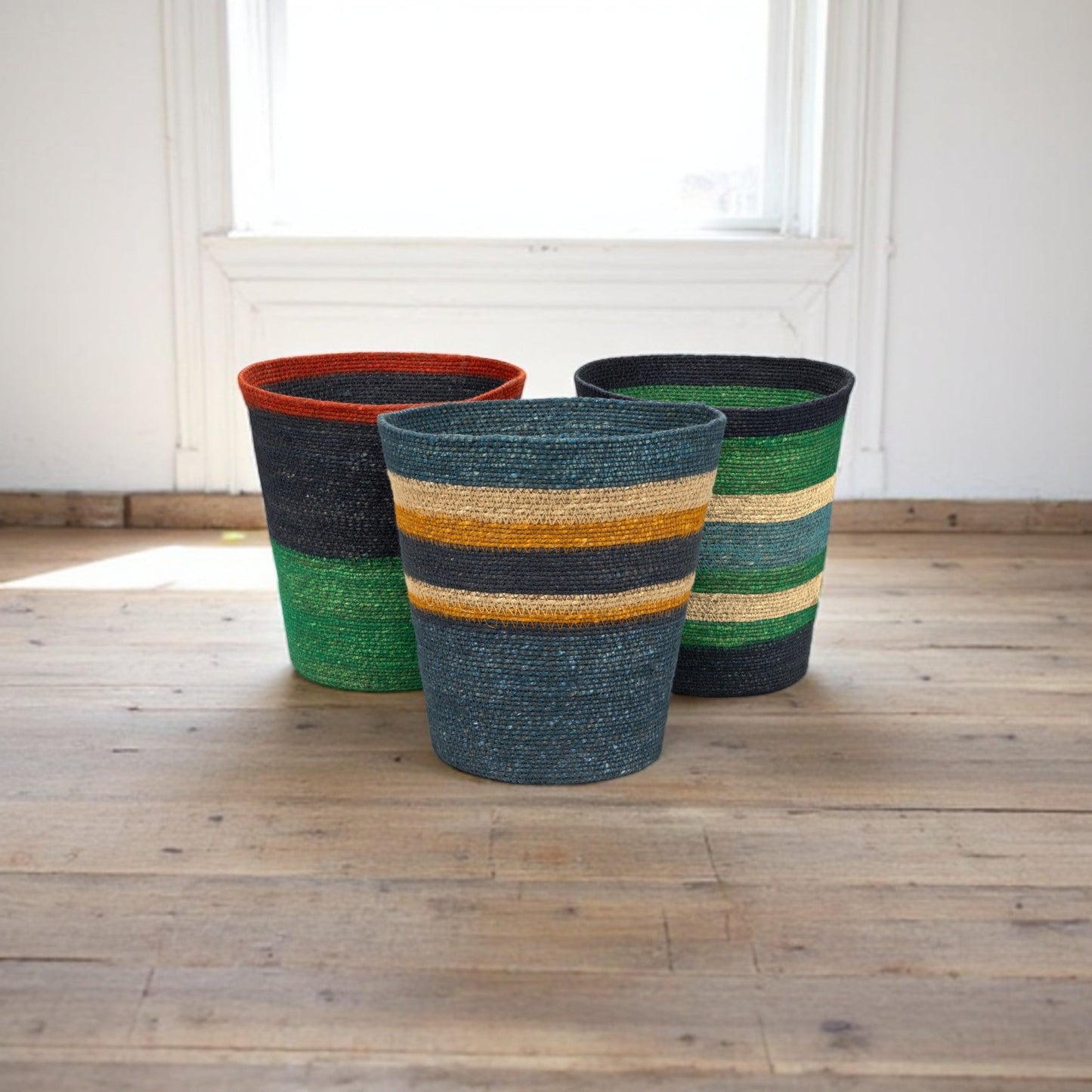 Striped Seagrass Waste Paper Basket in Pompadour / Midnight