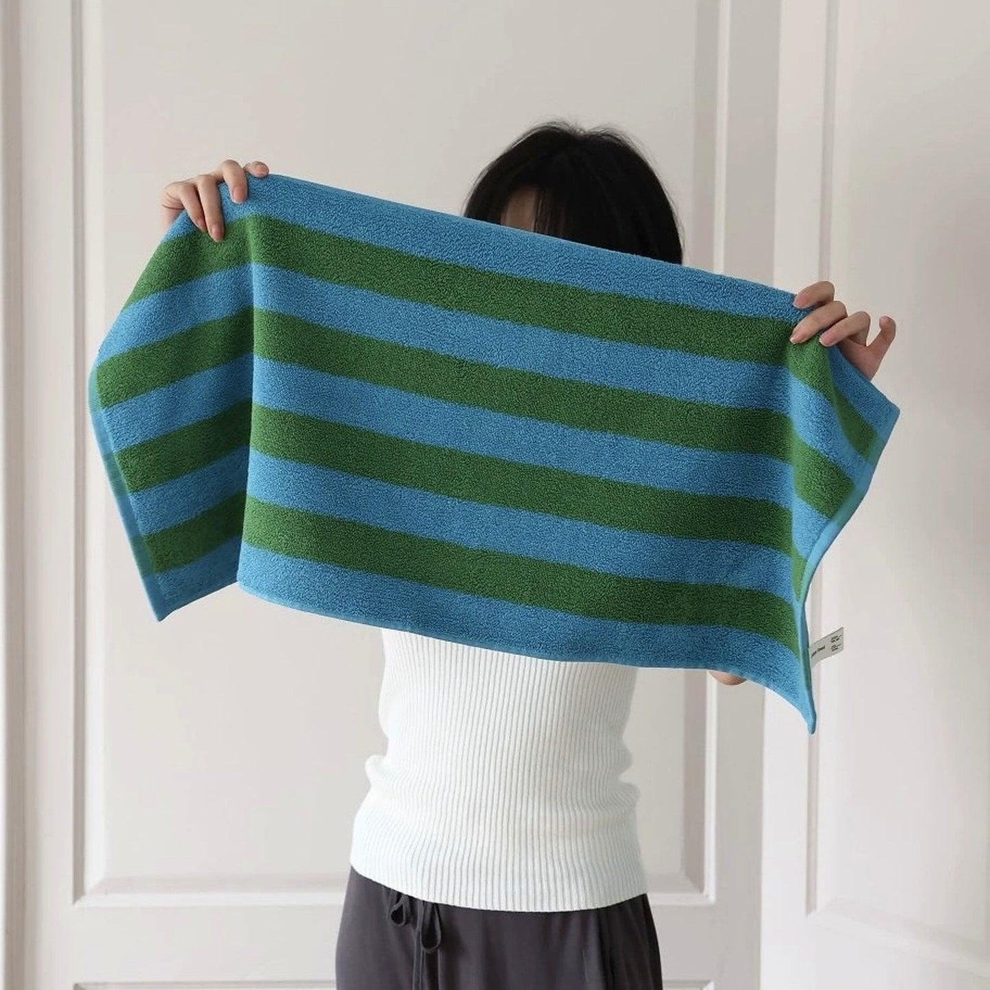 Ultra Soft Absorbent Terra Stripe Bath Towel