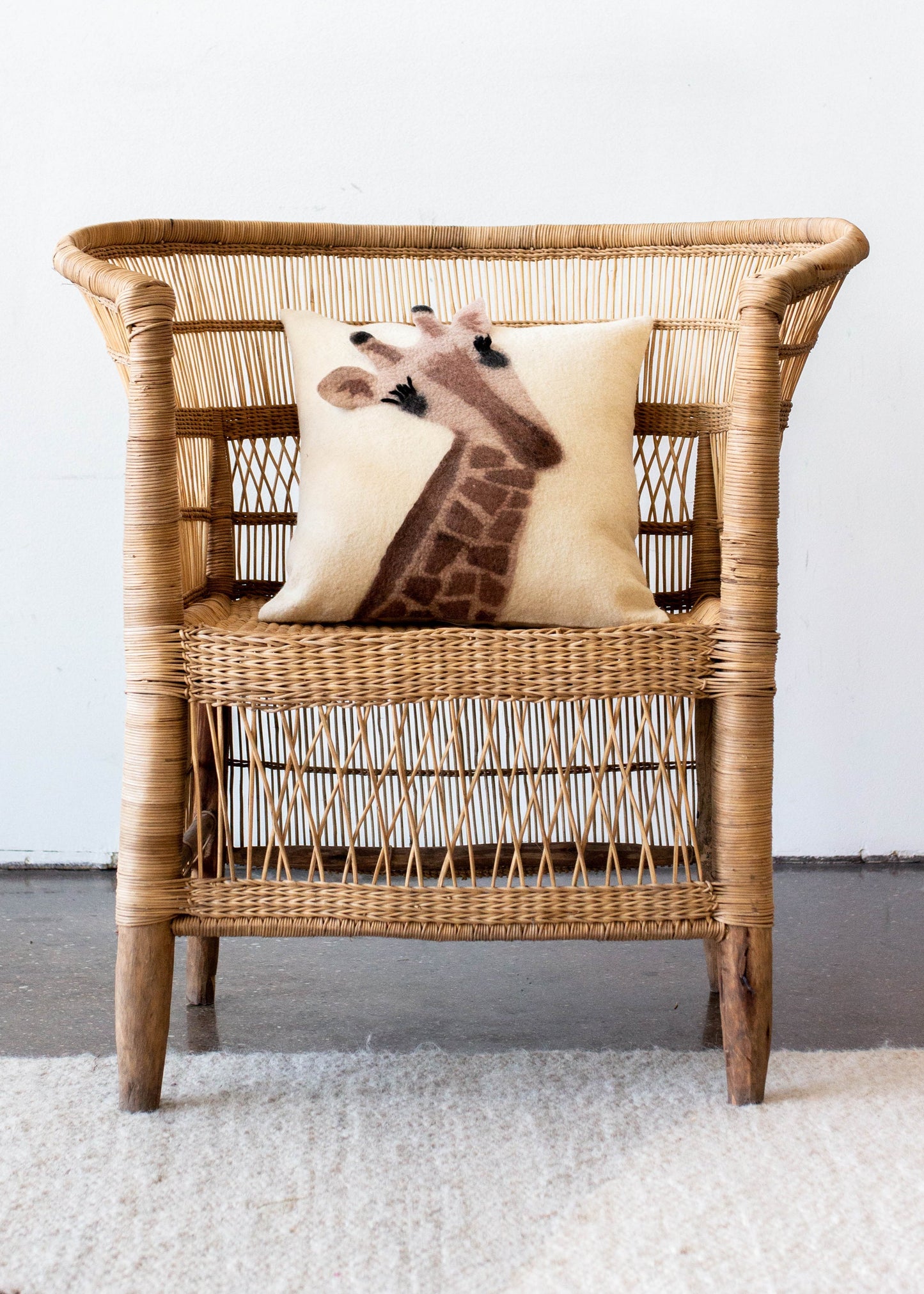 Animal Jungle Giraffe Wool Throw Pillow - Osadia Concept Store