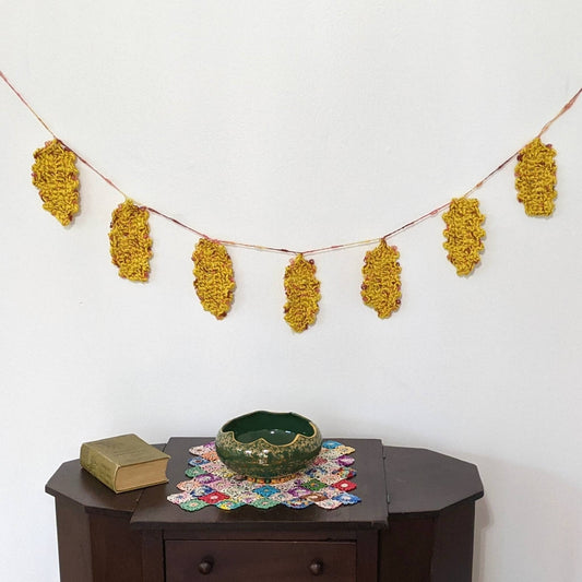 Festive Fall Garland Crochet Pattern - Osadia Concept Store