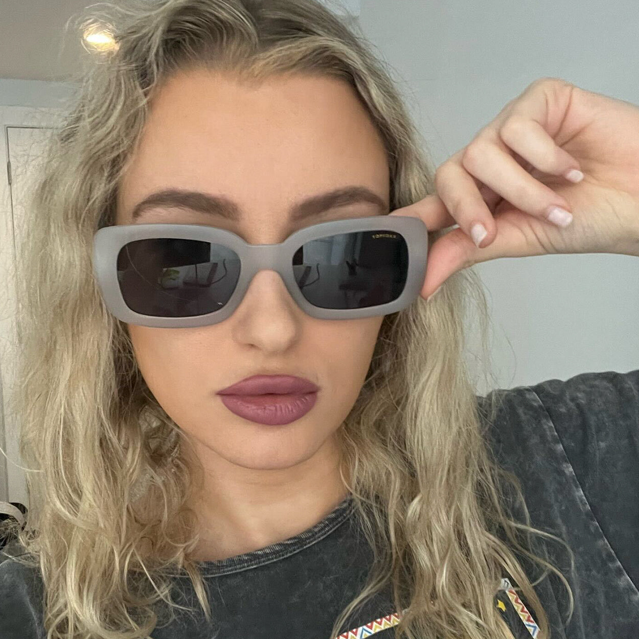 Gigi - Frosty Grey Prescription