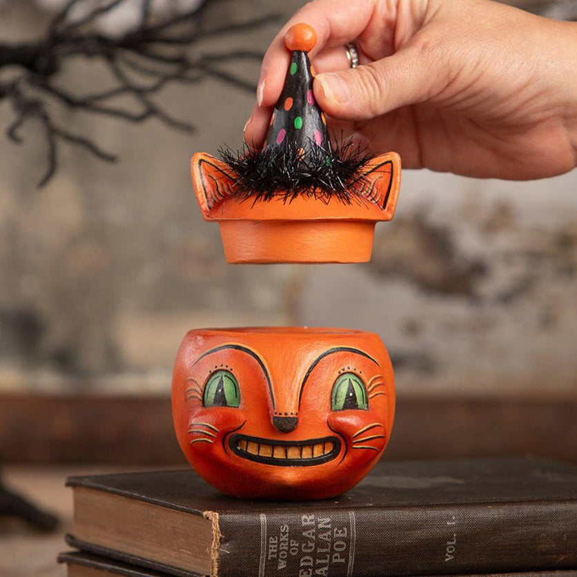 Green Eyed Copper Cat by Johanna Parker for Bethany Lowe Designs - Osadia Concept Store