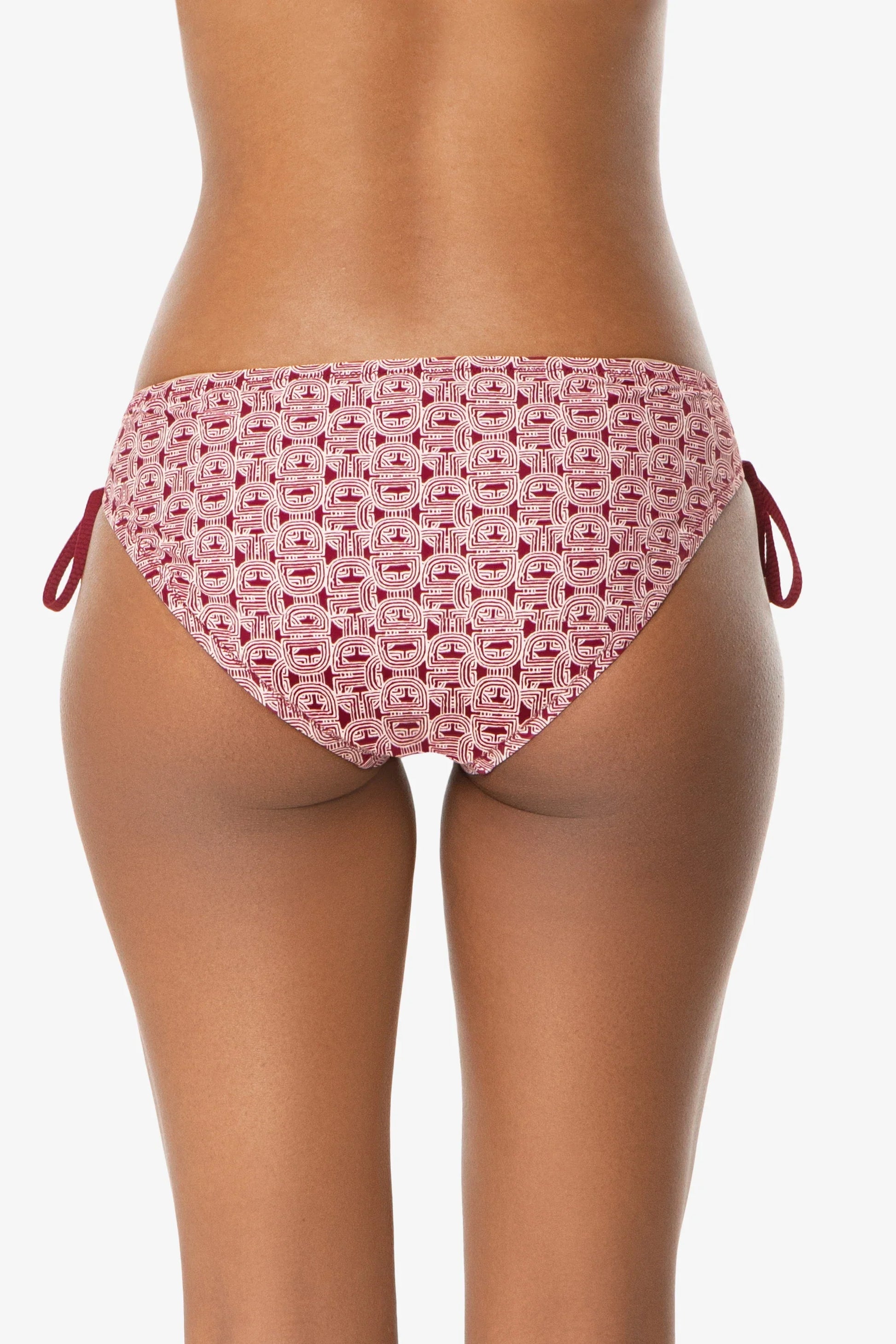 Tunnel Side Hipster  |  Links - Osadia Concept Store