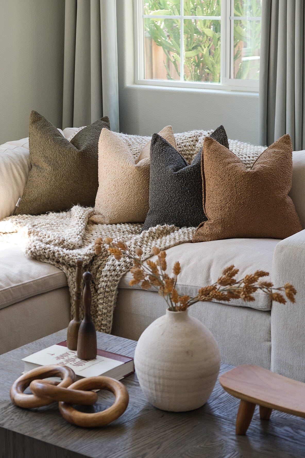 Boucle Pillow: Oat