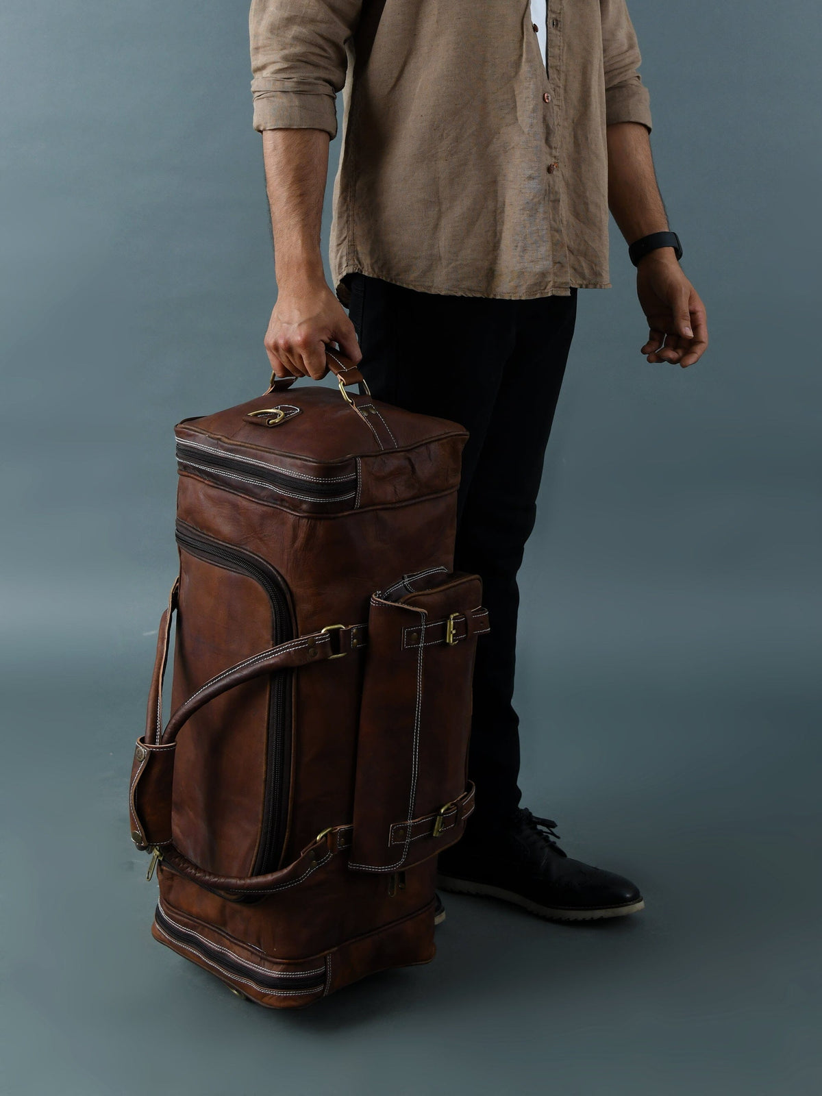 Traveler Weekender Duffle Bag + FREE Toiletry Bag (ZIPIFY) - Osadia Concept Store