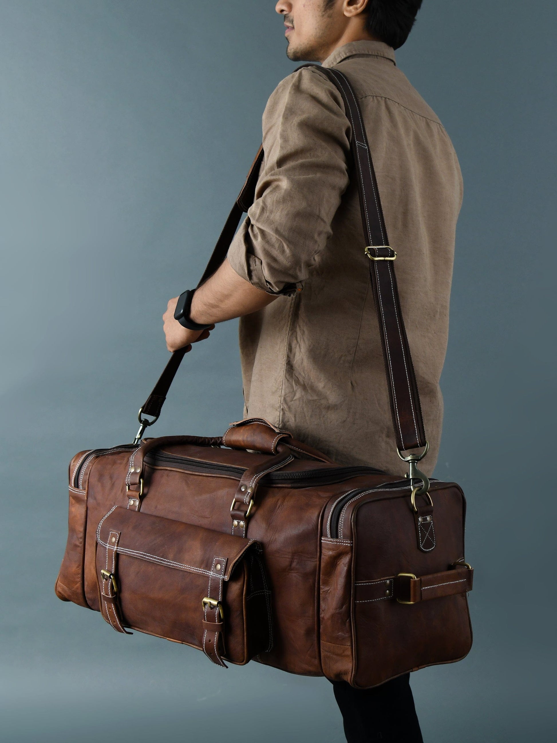 BOGO: Traveler Weekender Duffle Bag + FREE Toiletry Bag - Osadia Concept Store