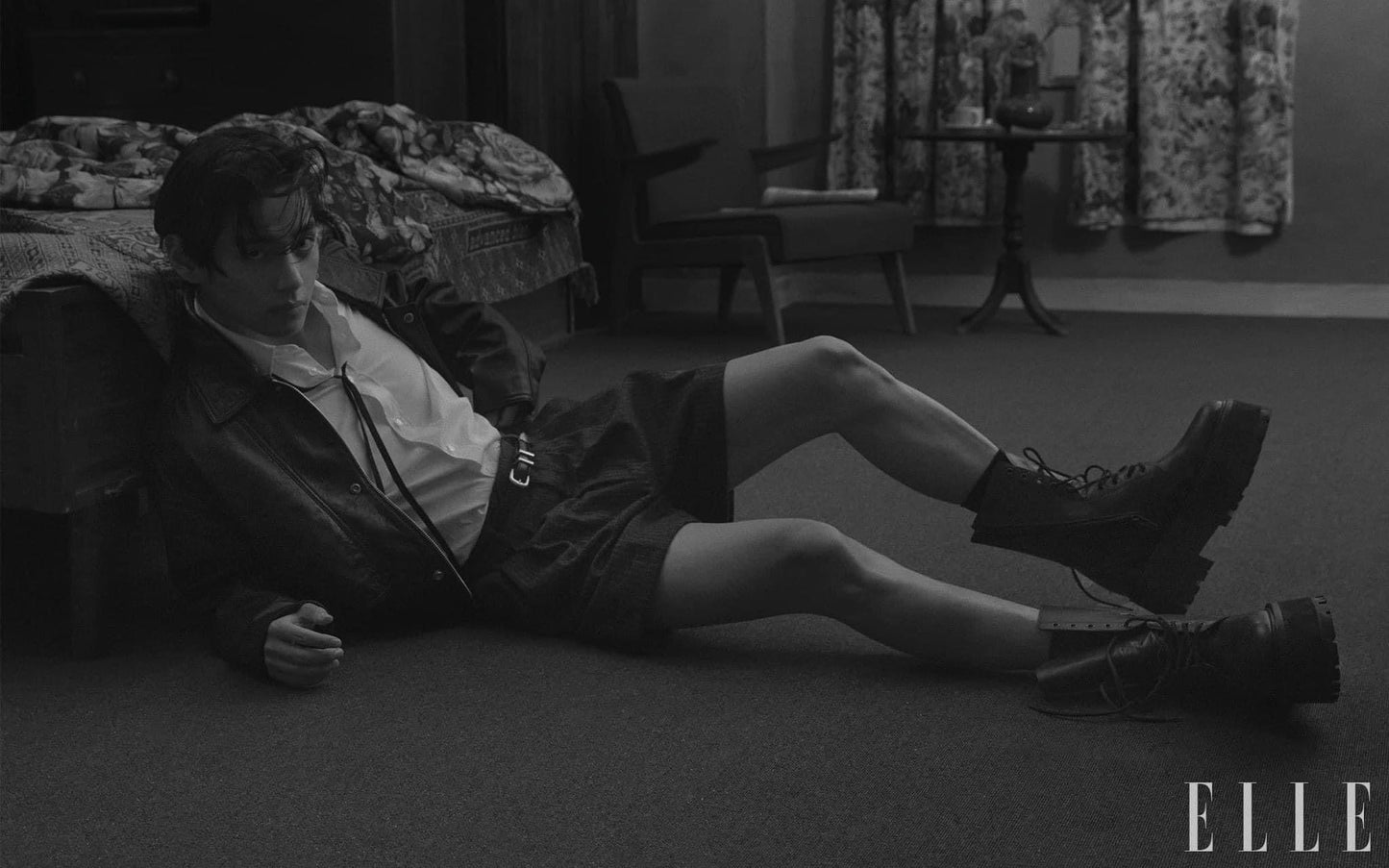 Elle 2023 April Issue - V Is Coming