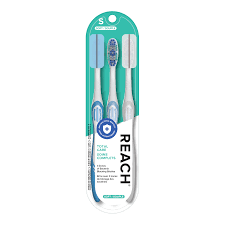Reach™ Oral Bacteria Buster – Soft Bristle Toothbrush