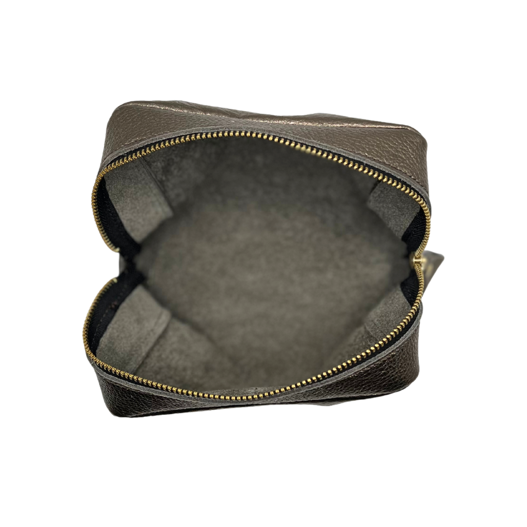 Jetsetter Leather Organizer Bag