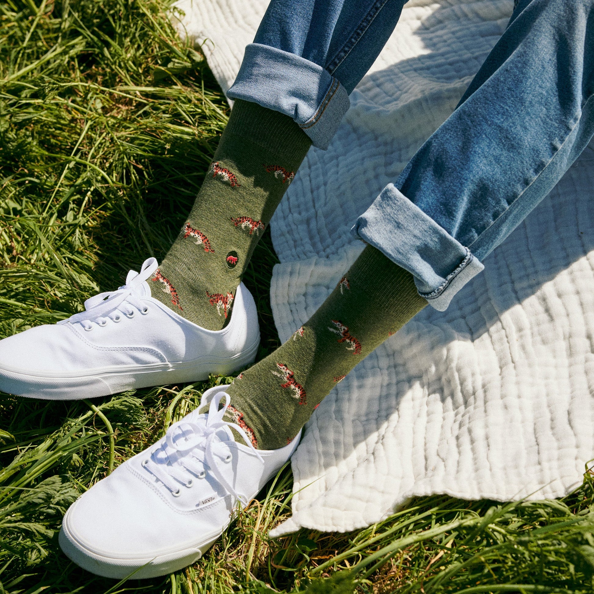 Socks that Protect Tigers - Osadia Concept Store