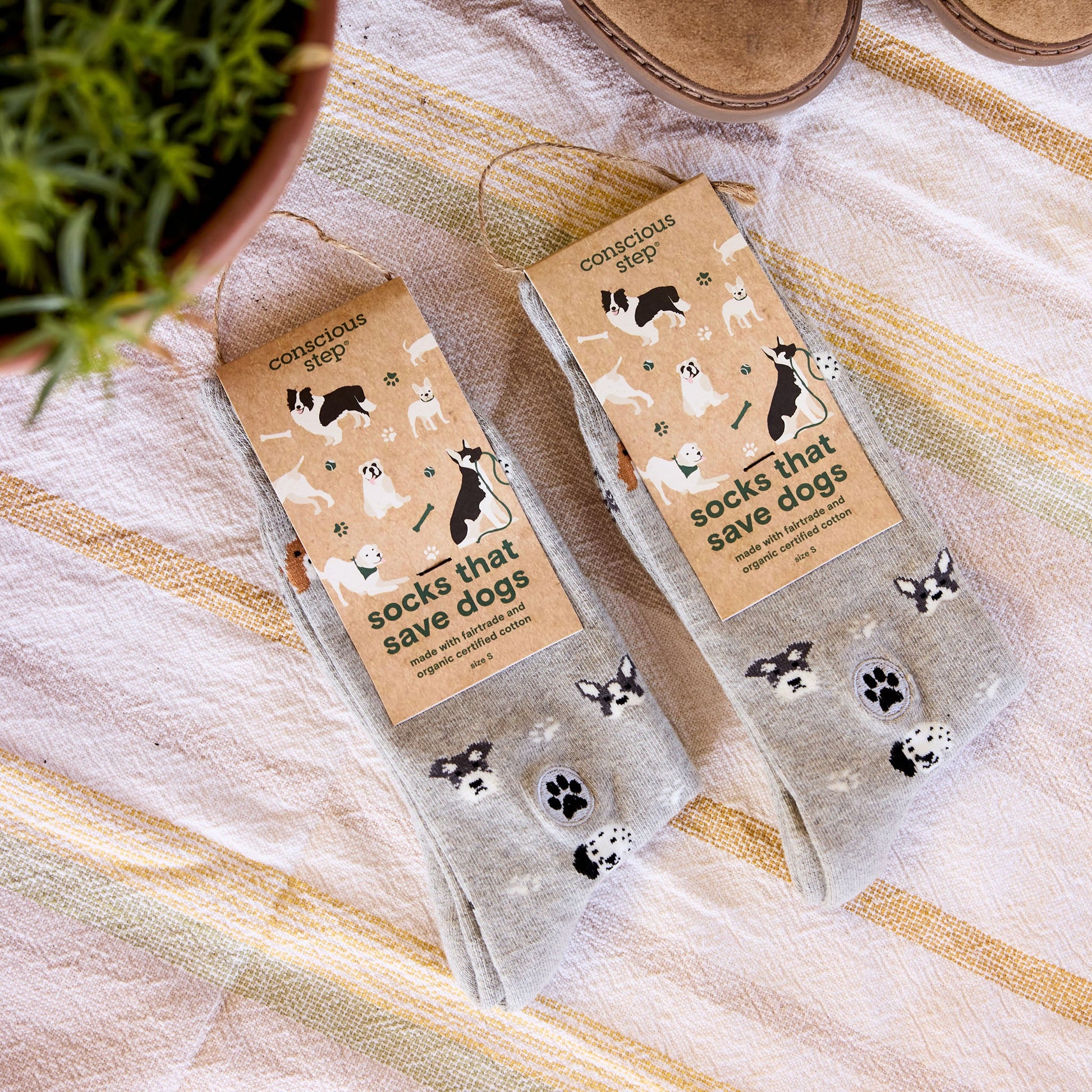 Socks that Save Dogs - Osadia Concept Store