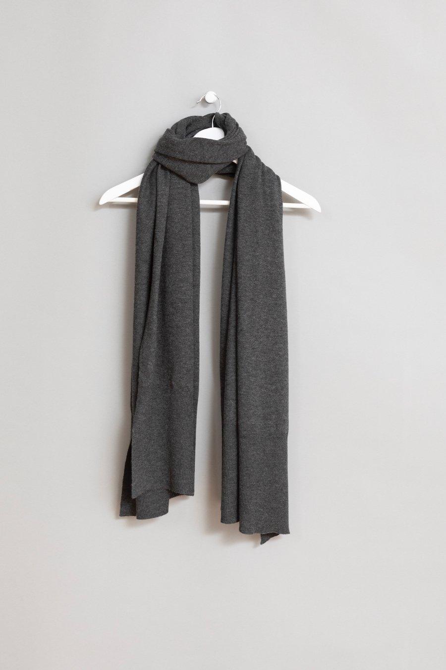 Merino Edge Rib Scarf