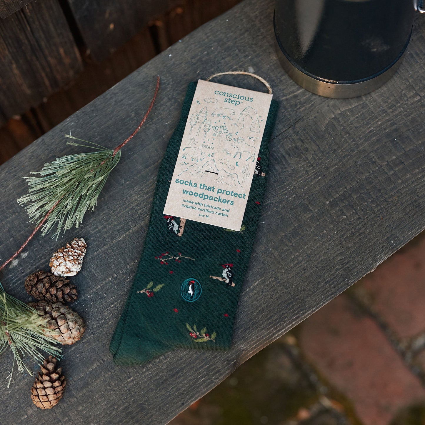 Socks that Protect Woodpeckers - Osadia Concept Store