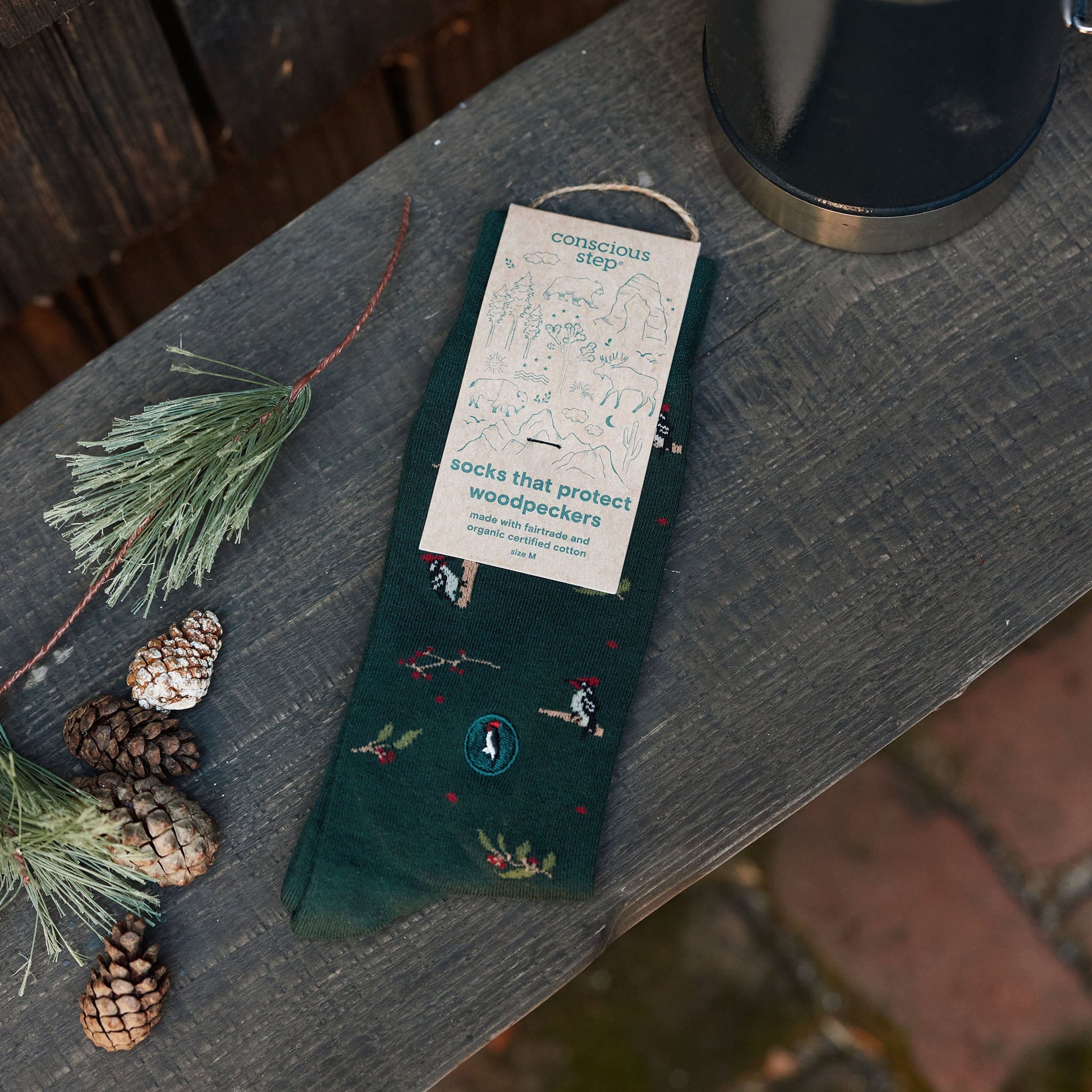Socks that Protect Woodpeckers - Osadia Concept Store
