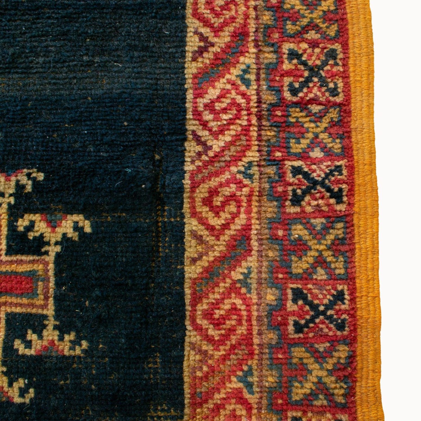 Danni Vintage Moroccan Medallion Taznakht Rug | 3'9" x 6'8"