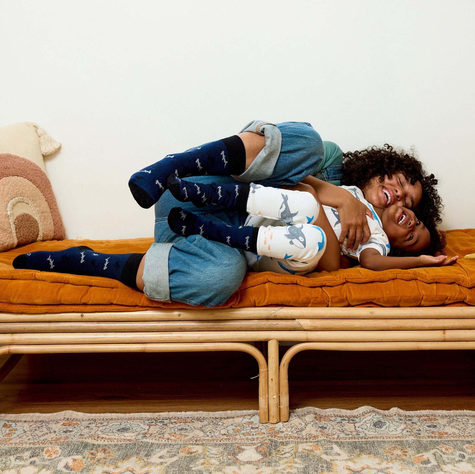 Kids Socks that Protect Sharks - Osadia Concept Store