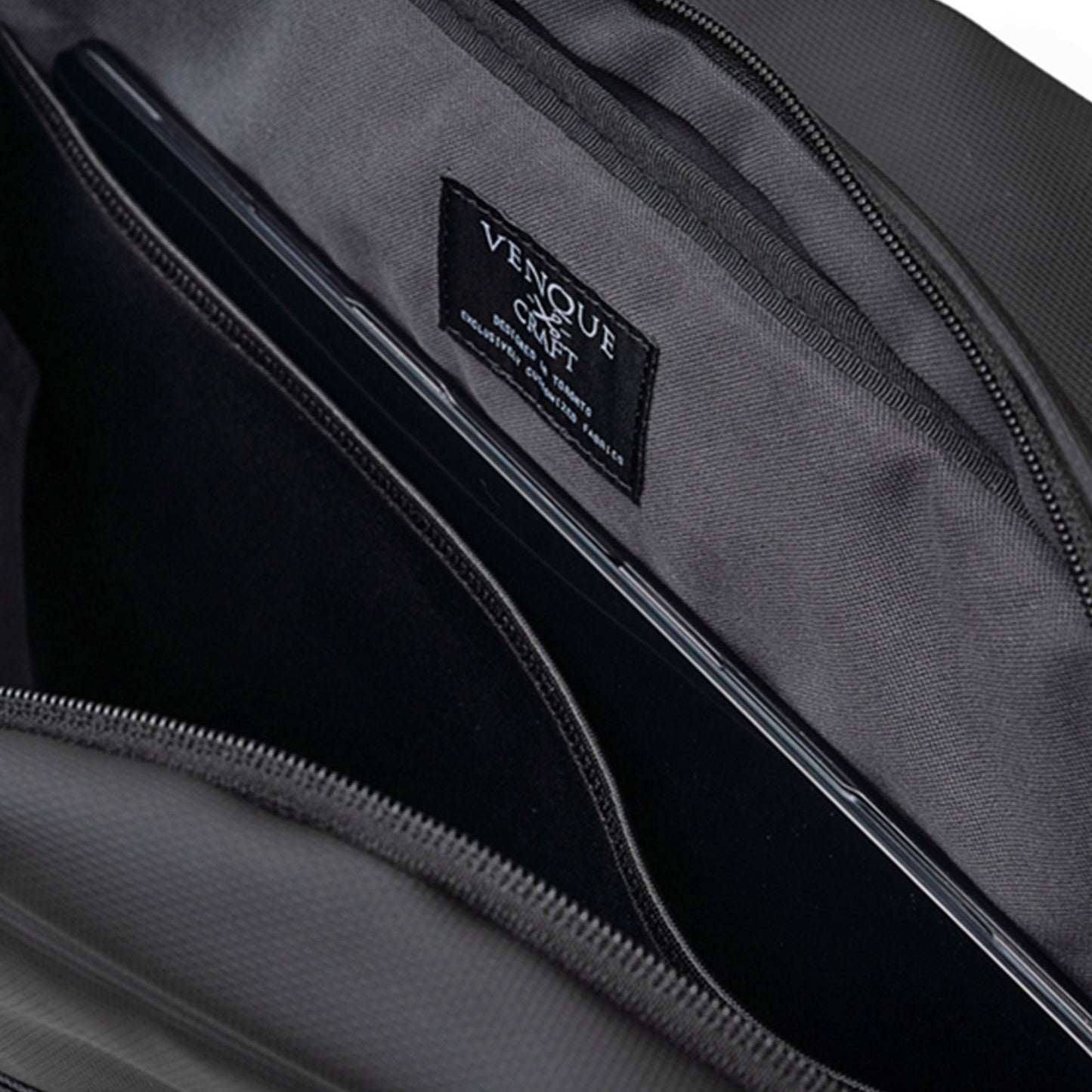 Office Messenger Black